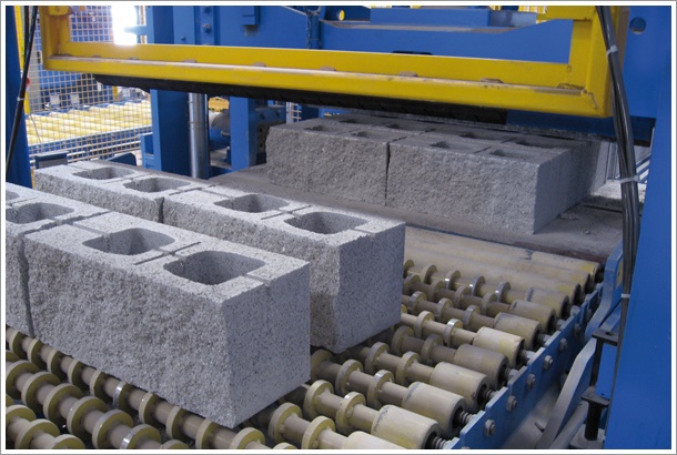 Concrete Block and Slap Auto-Production Machine